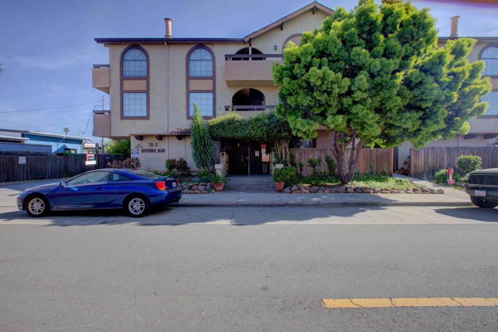 711 S Bayshore Boulevard 10, San Mateo CA 94401