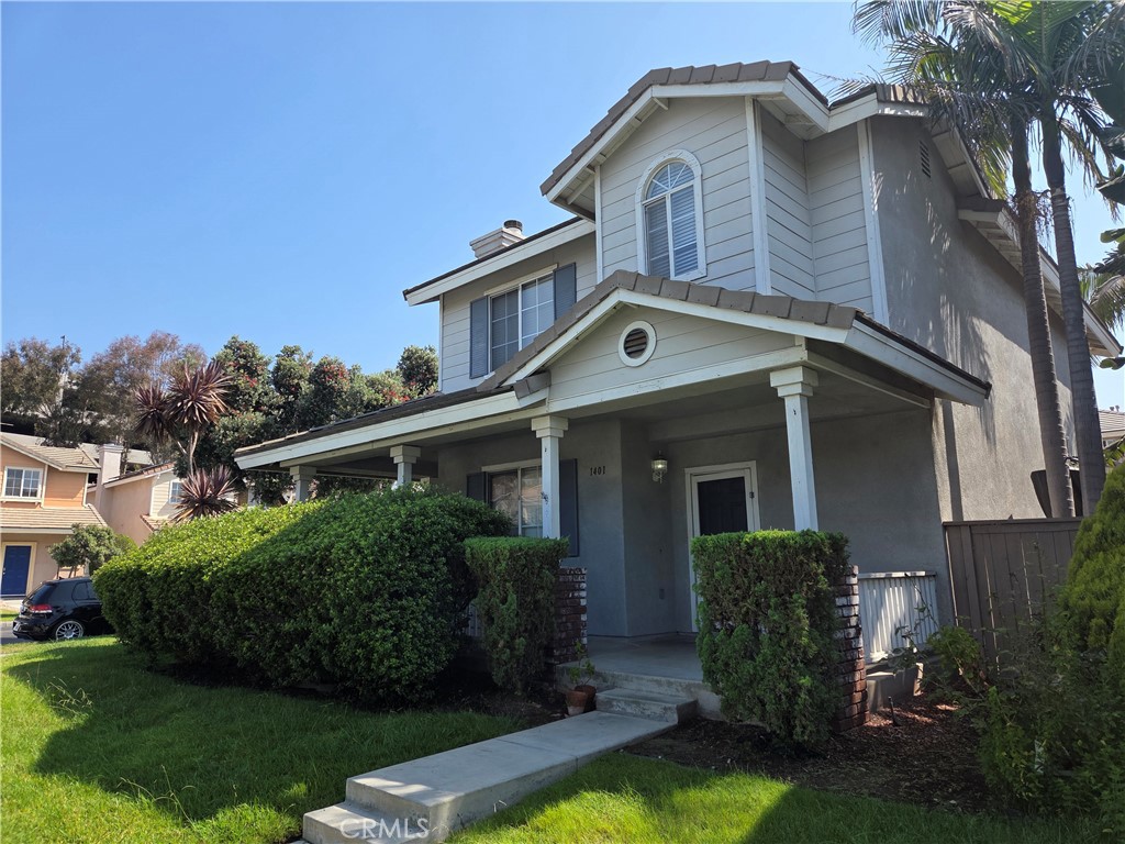 Otay Ranch Fixer with Huge Upside! Located in the sought-after Heritage Park area, this 3-bedroom, 2.5-bath single-family home offers incredible potential. Enjoy access to amazing community amenities, including pools, trails, and parks, all in a prime Chula Vista location. Featuring a large patio and desirable floor plan, this property is ready for your vision—whether you’re looking to renovate and resell, create your dream home, or invest for the long term. A rare opportunity to own in one of the area’s most popular neighborhoods!