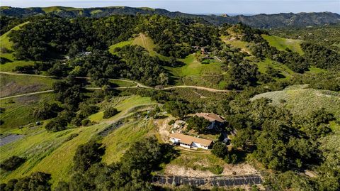 Tiny photo for 7840 Cougar Ridge Way, Santa Maria, CA 93454 (MLS # PI26034809)