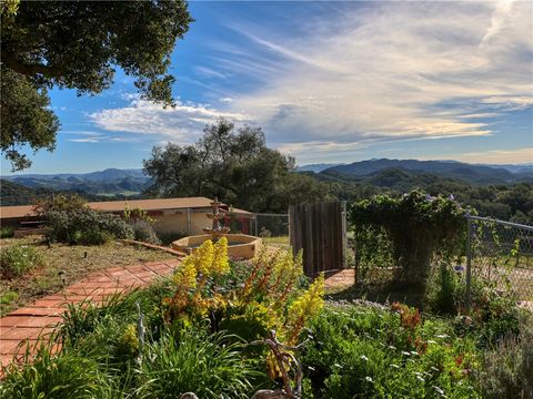 Tiny photo for 7840 Cougar Ridge Way, Santa Maria, CA 93454 (MLS # PI26034809)