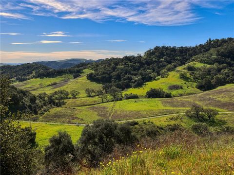 Tiny photo for 7840 Cougar Ridge Way, Santa Maria, CA 93454 (MLS # PI26034809)