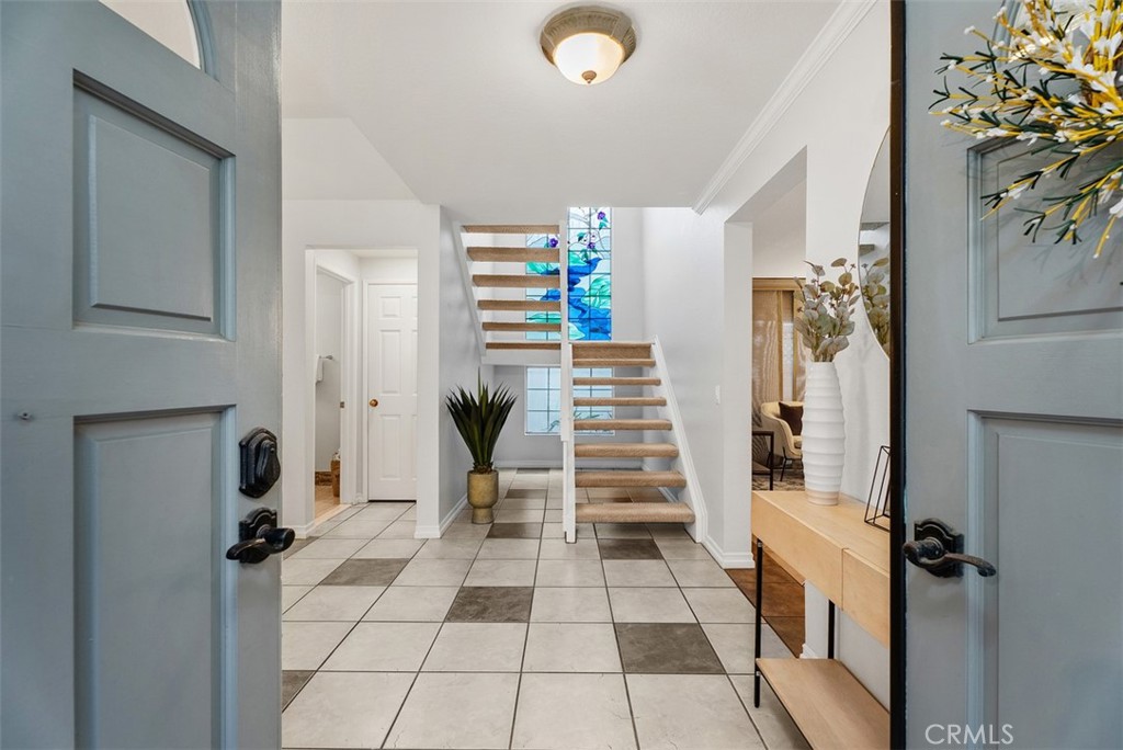 16 Marblehead Place
