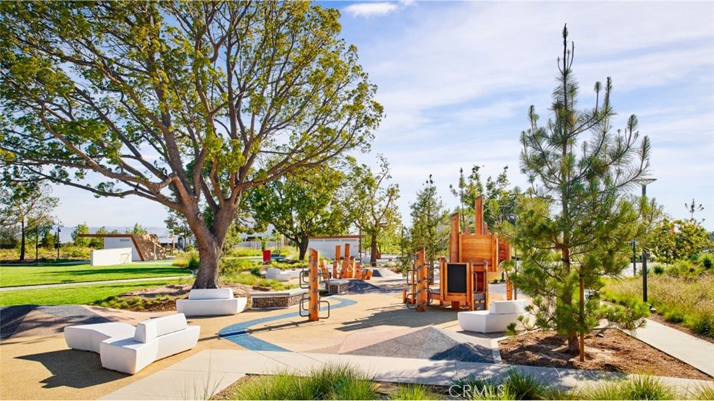Amaris at Luna Park - Residential