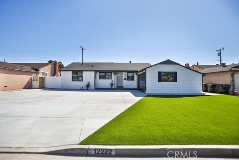 12222 Emrys Garden Grove CA 92840