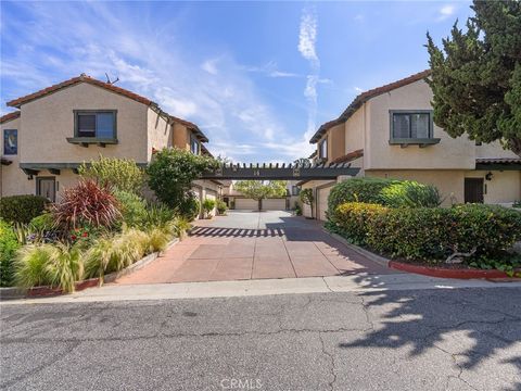 Photo of 28666 Vista Madera, Rancho Palos Verdes, CA 90275 (MLS # PV26067642)