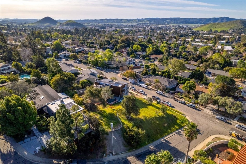 1636 Encino Ct