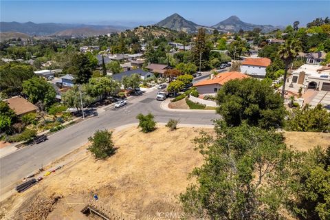 Tiny photo for 1636 Encino Ct Ct, San Luis Obispo, CA 93401 (MLS # SC25106256)