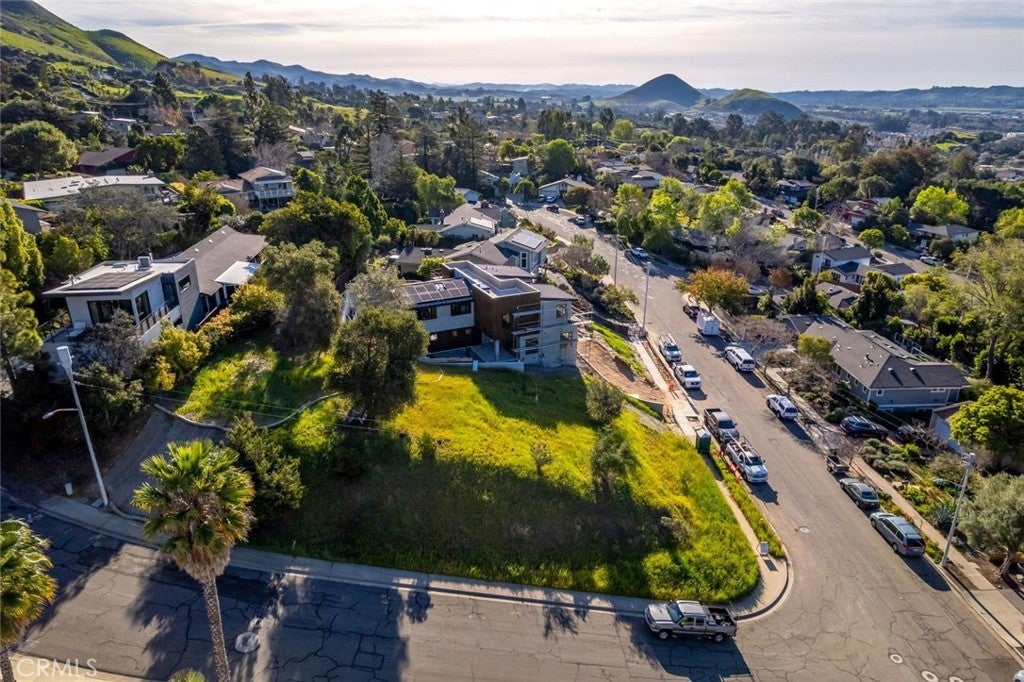 1636 Encino Ct