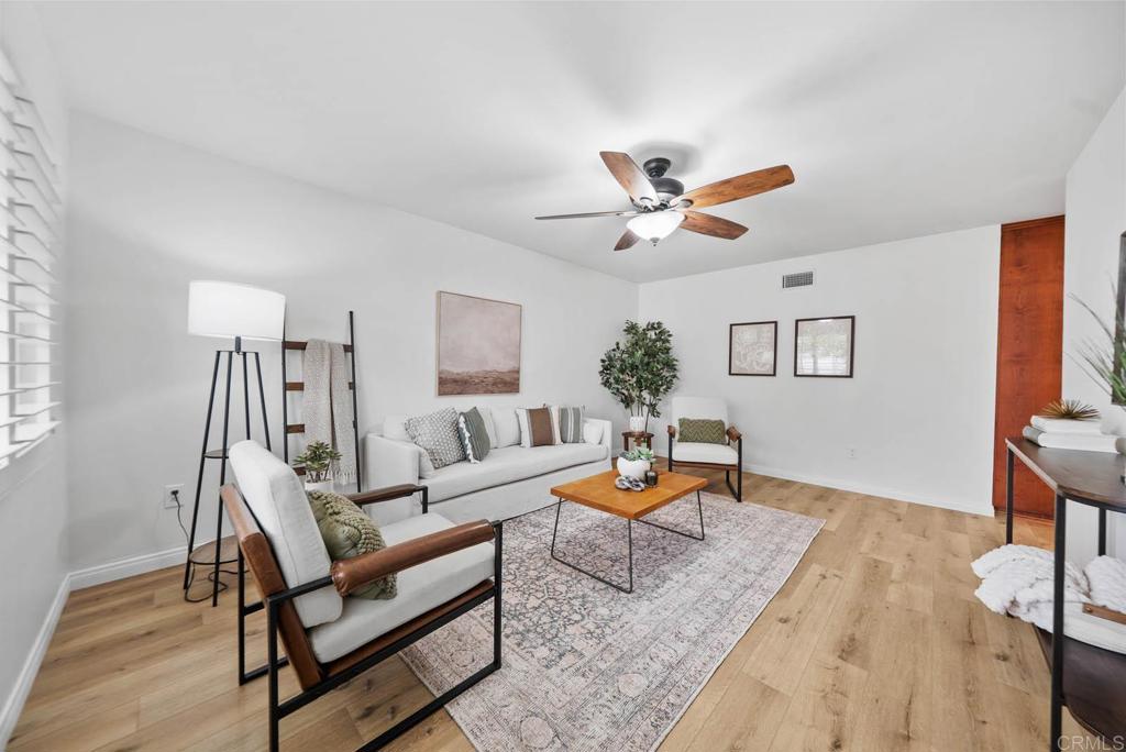 10138 Waynecrest Lane