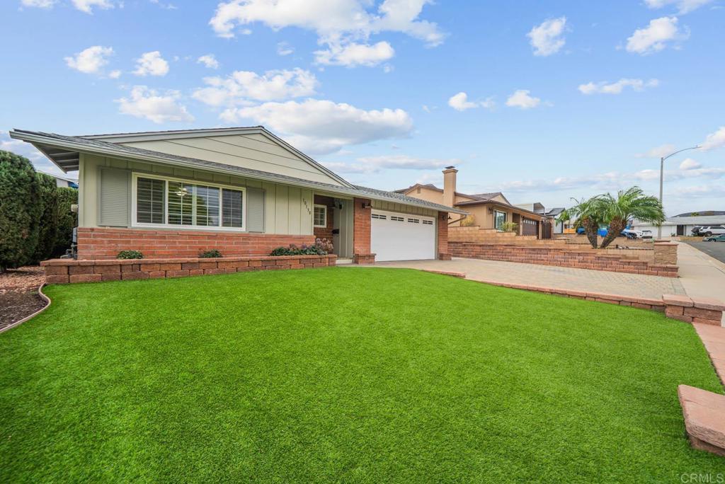 10138 Waynecrest Lane