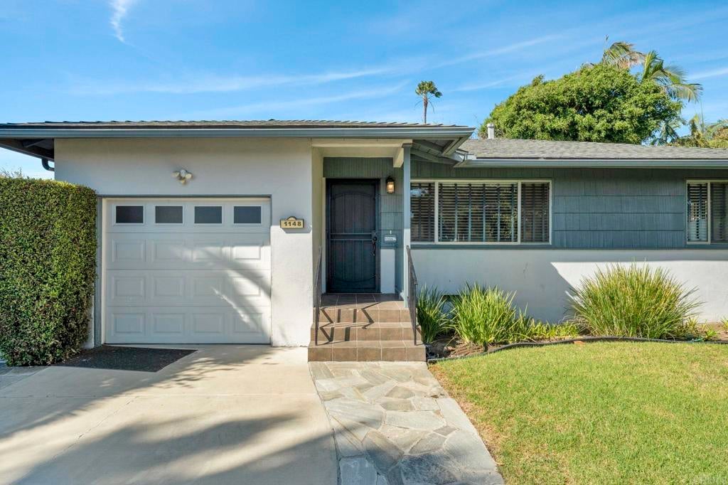 1148 Diamond Street