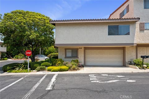 Photo of 28100 Ridgefern Court #48, Rancho Palos Verdes, CA 90275 (MLS # SB26147272)