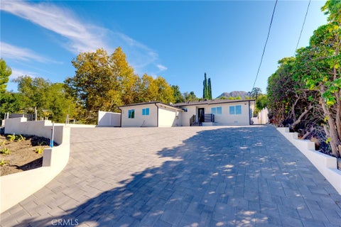 Photo of 10904 Tujunga Canyon BLVD, Tujunga, CA 91042 (MLS # BB26218737)