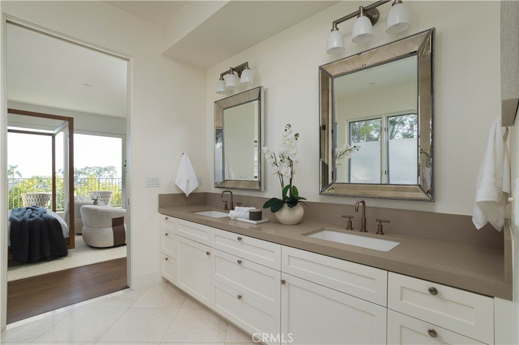 448 Serra Drive, Corona Del Mar CA 92625 - Photo 15