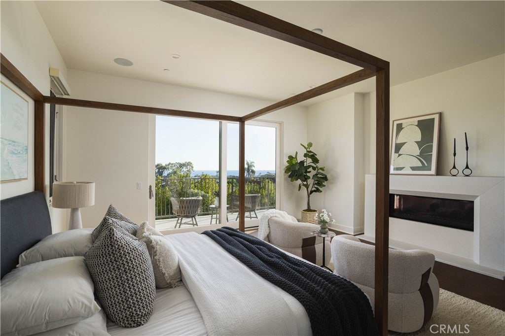 448 Serra Drive, Corona Del Mar CA 92625 - Photo 12
