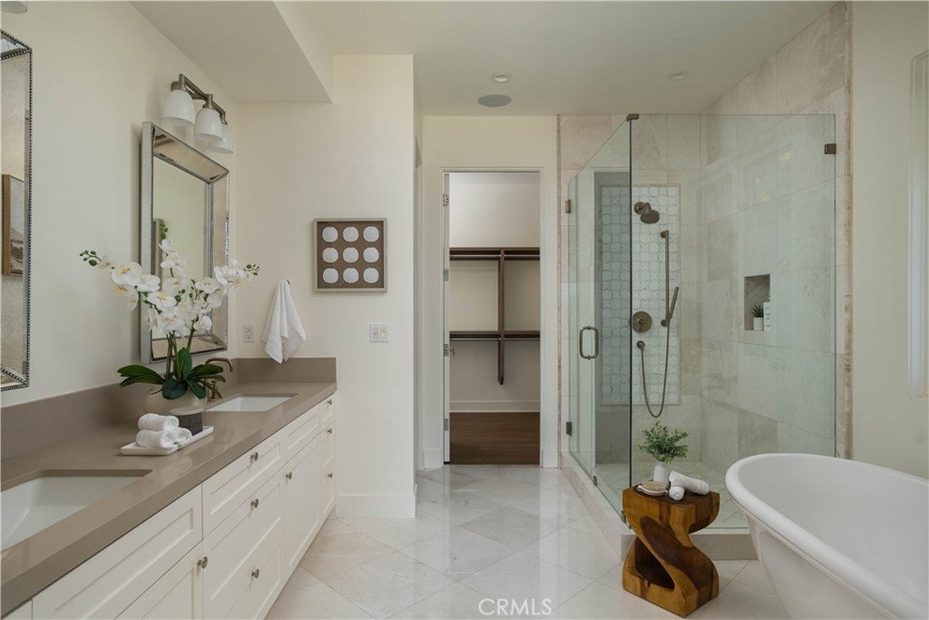 448 Serra Drive, Corona Del Mar CA 92625 - Photo 13