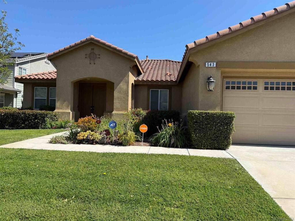 543 Silverhawk Dr