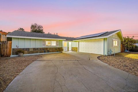 8450 Angila Dr Santee CA 92071