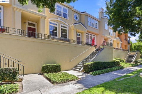 Photo of 3581 Braxton Cmn CMN, Fremont, CA 94538 (MLS # 41143455)