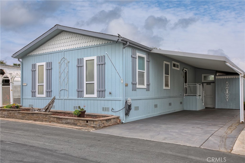 315 Sunrise Terrace