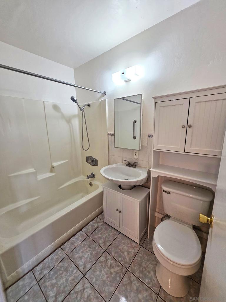 City Heights - Residential Lease