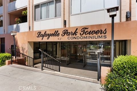 Photo of 421 S LaFayette Pl, Los Angeles, CA 90057 (MLS # SB25181252)