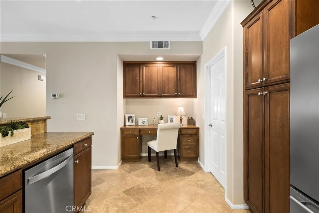 Irvine, California 92603, United States, 2 Bedrooms Bedrooms, ,2 BathroomsBathrooms,Residential,Active,189259