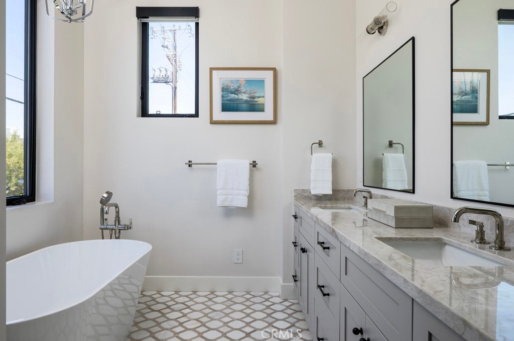 419 Goldenrod Avenue, Corona Del Mar CA 92625 - Photo 9
