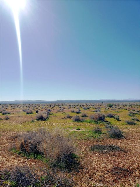 Photo of 9 Pipeline Road, Boron, CA 93516 (MLS # IG25217089)