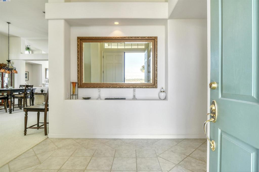 DELTA WATERFRONT ACCESS - Residential