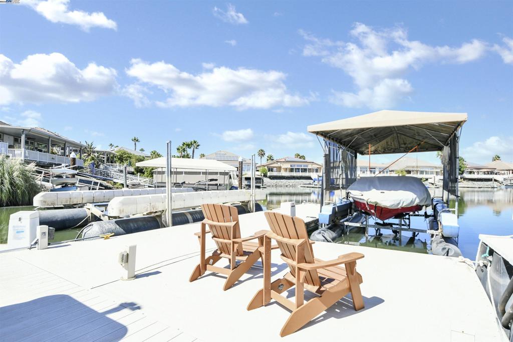 DELTA WATERFRONT ACCESS - Residential