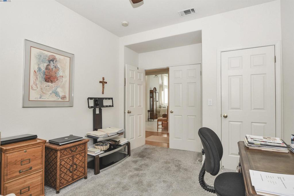 DELTA WATERFRONT ACCESS - Residential