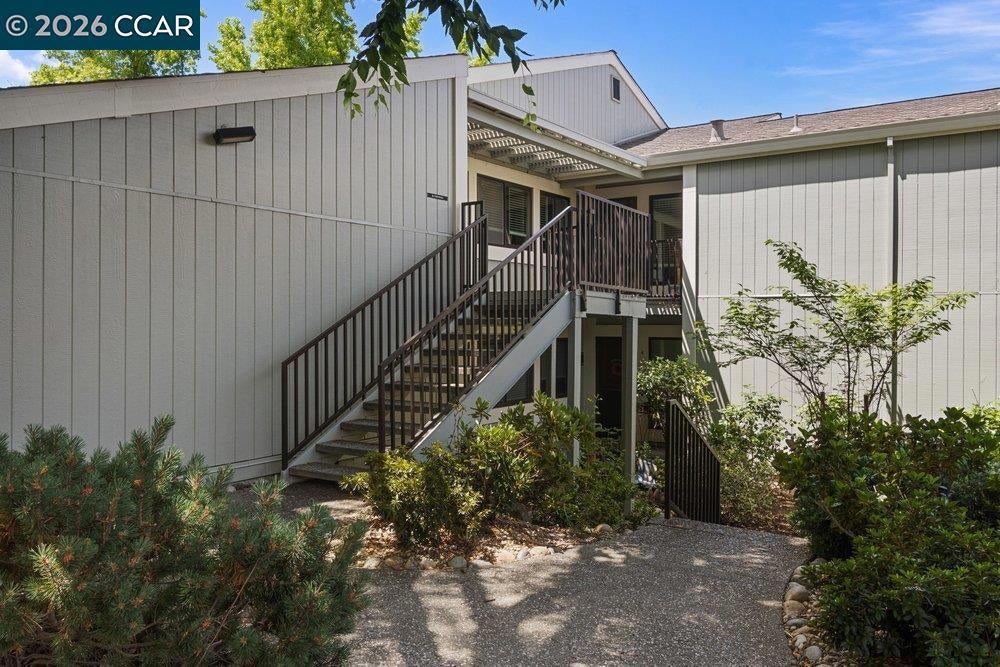3064 Rossmoor Parkway 3