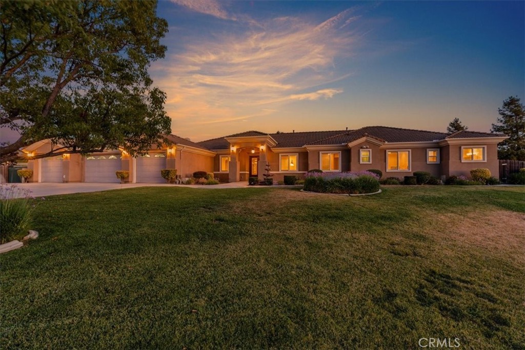 22515 Santa Clarita Corte