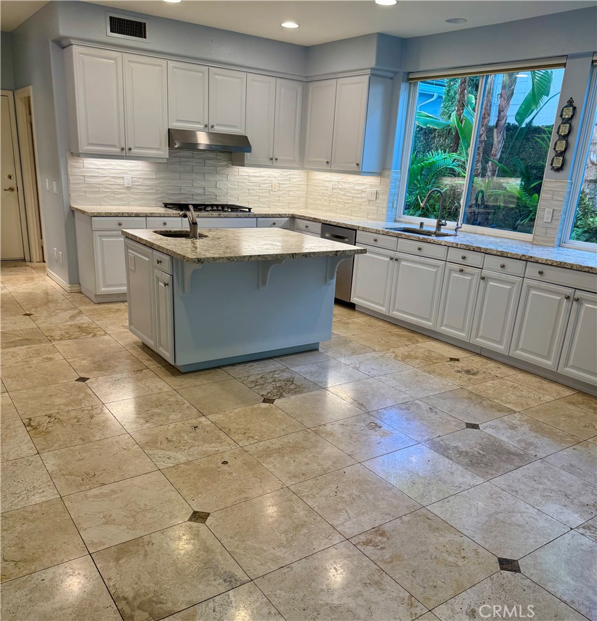 Hillcrest Estates (HILE) - Residential