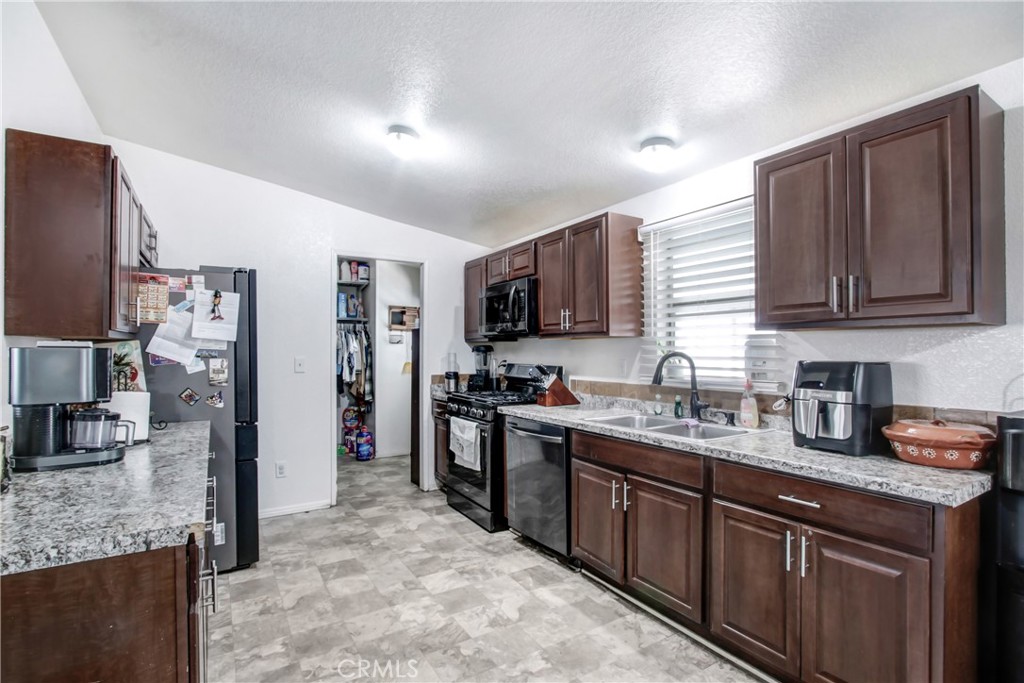 3700 Quartz Canyon Road 89