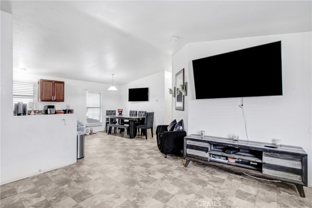 3700 Quartz Canyon Road 89
