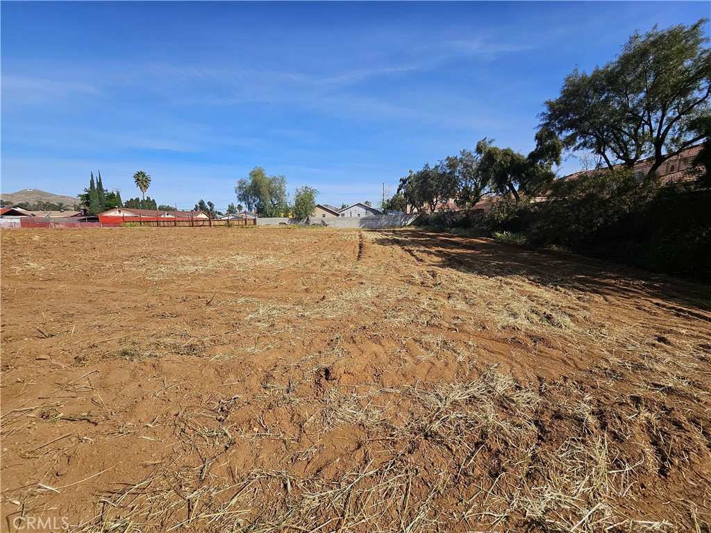 Photo 1 of 8 — 24208 Dracaea, Moreno Valley, CA 92553