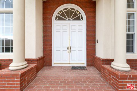 1451 Pathfinder Avenue Westlake Village CA 91362