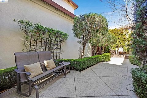 Tiny photo for 5130 5130 Bianco Ct Ct, Pleasanton, CA 94588 (MLS # 41126304)