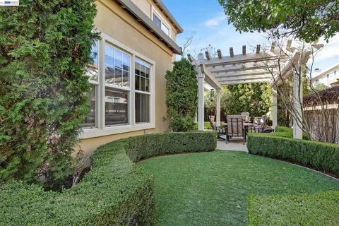 Tiny photo for 5130 5130 Bianco Ct Ct, Pleasanton, CA 94588 (MLS # 41126304)