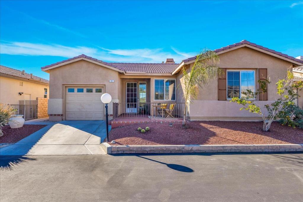 Desert Willow - Residential