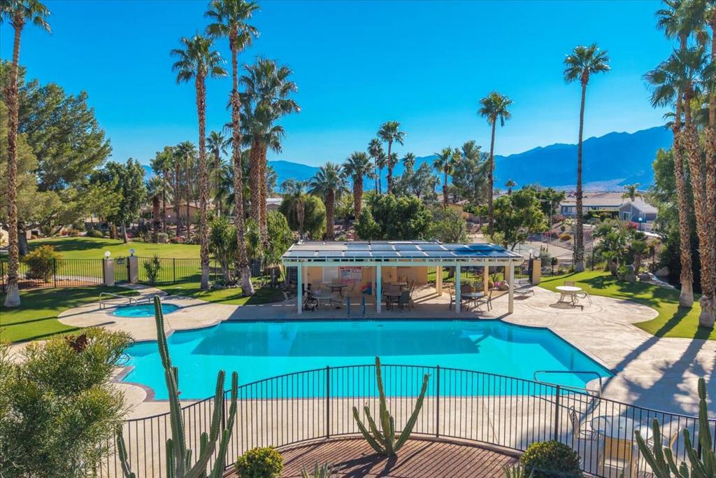 Desert Willow - Residential