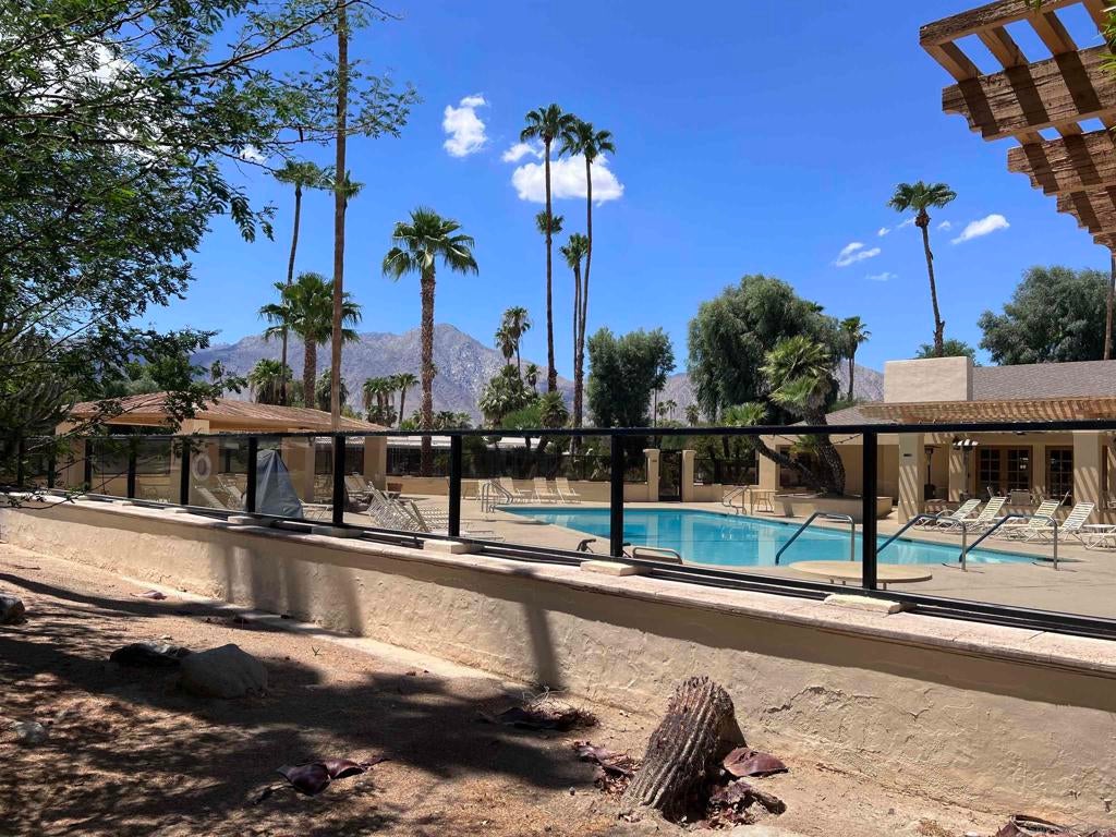 1010 Palm Canyon SPC 32 Bogey Place