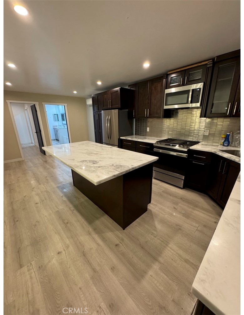 16222 Huxley Cir