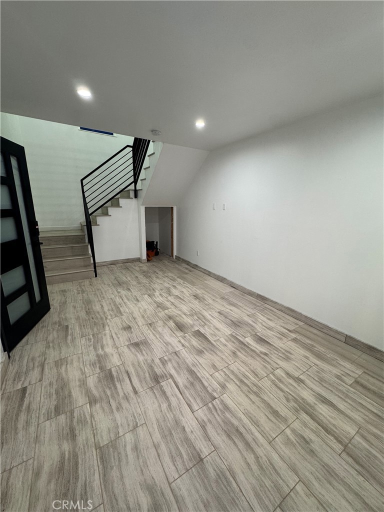16222 Huxley Cir