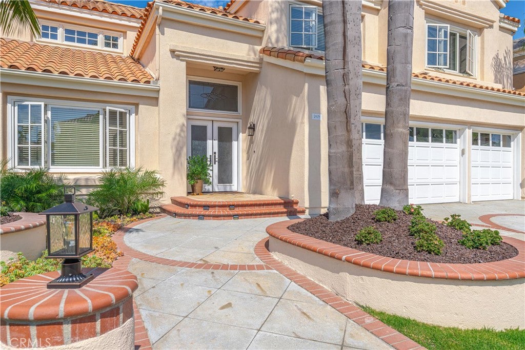21171 Hillsdale Lane