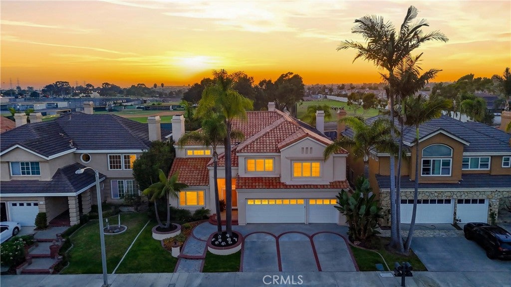 21171 Hillsdale Lane