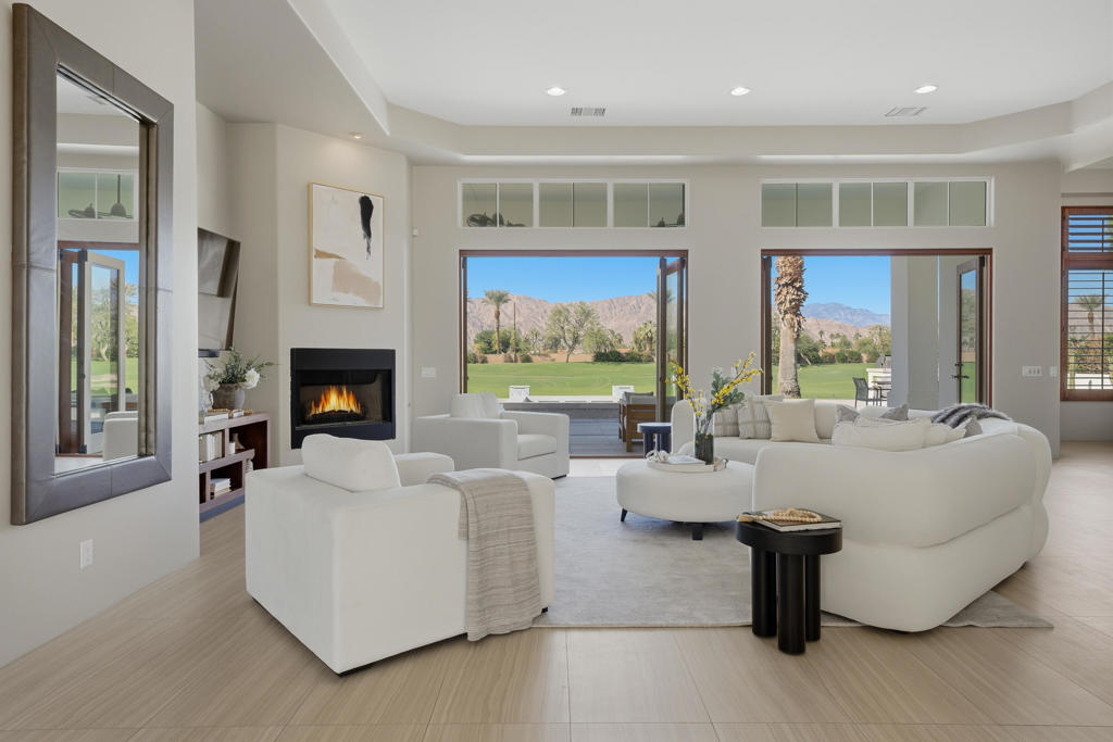 Mountain View CC - Residential