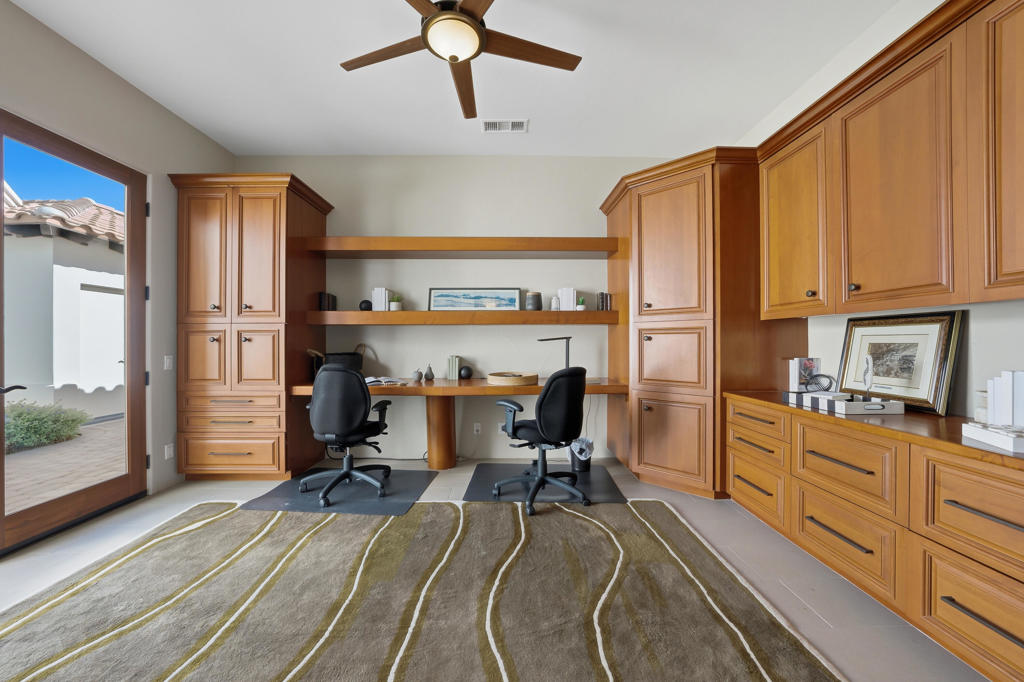 Mountain View CC - Residential